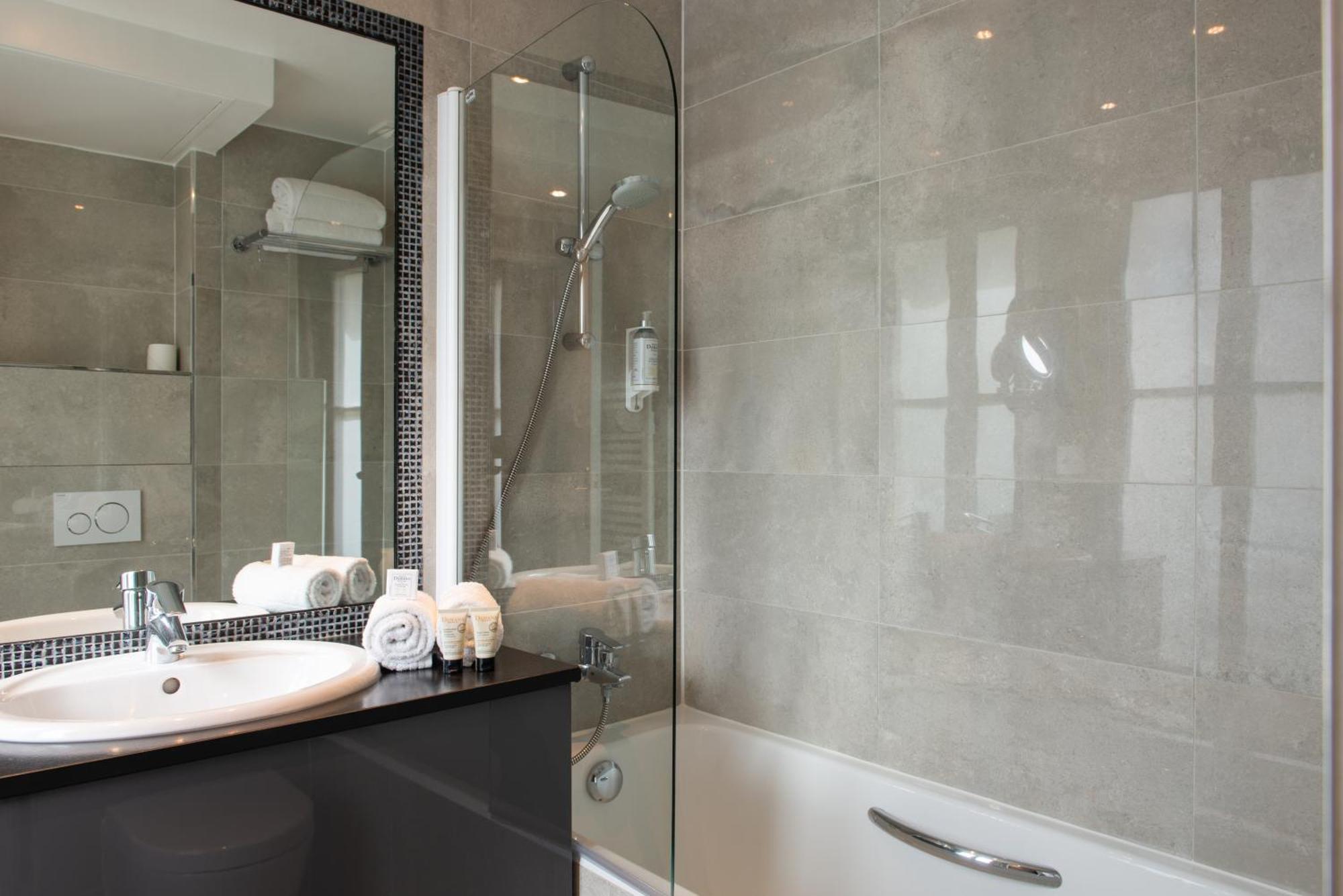 Hotel Regence Etoile 4*