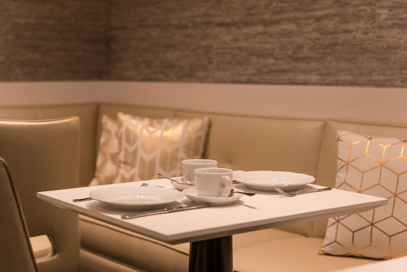 Regence Etoile 4* Paris