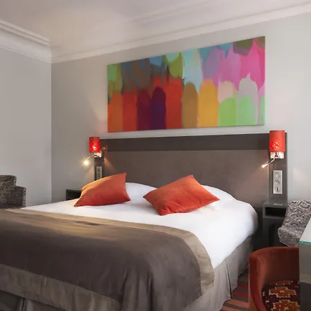 Régence Etoile 4* Parigi