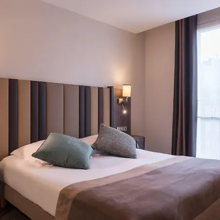 Hotel Régence Etoile Parigi