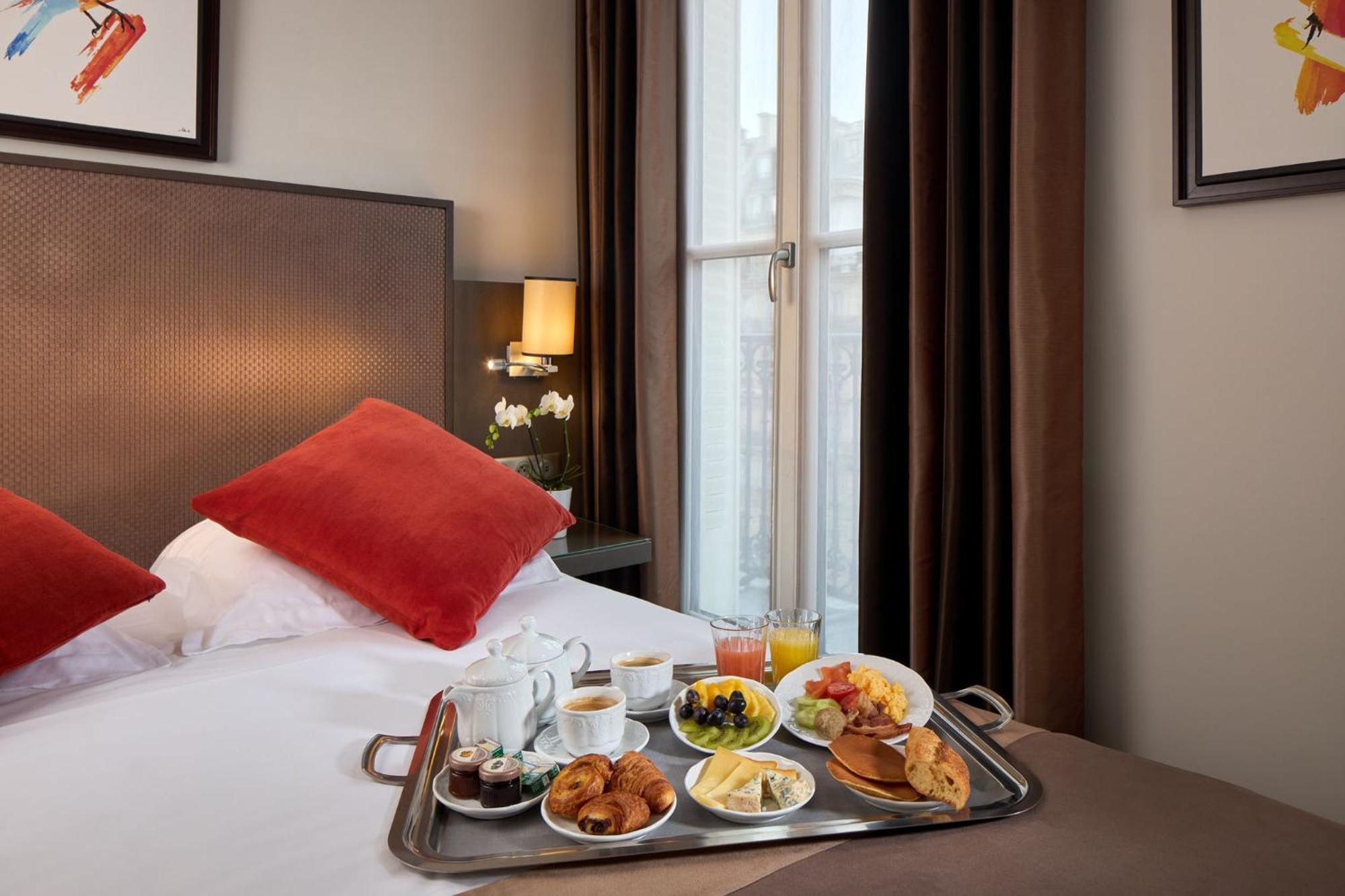 Régence Etoile Hotel